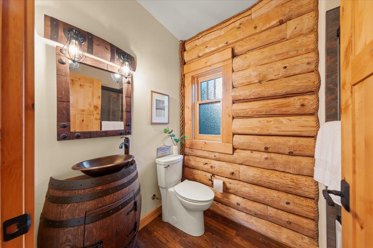 Detail Gallery Image 24 of 51 For 44 Pine Ave, Mount Hermon,  CA 95041 - 4 Beds | 3 Baths