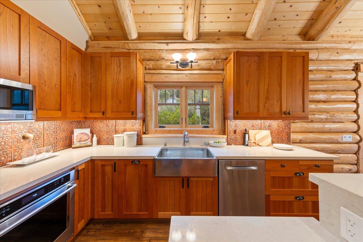 Detail Gallery Image 27 of 51 For 44 Pine Ave, Mount Hermon,  CA 95041 - 4 Beds | 3 Baths