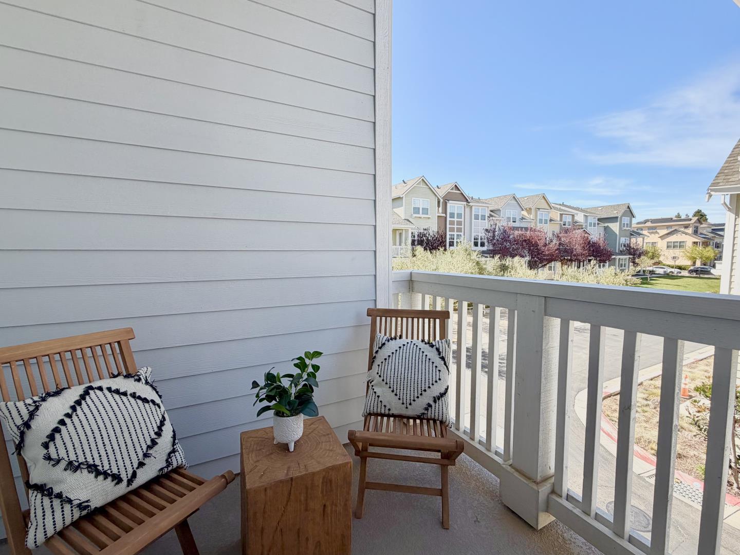 Photo #4: ML82038988 Listing: Photo #4