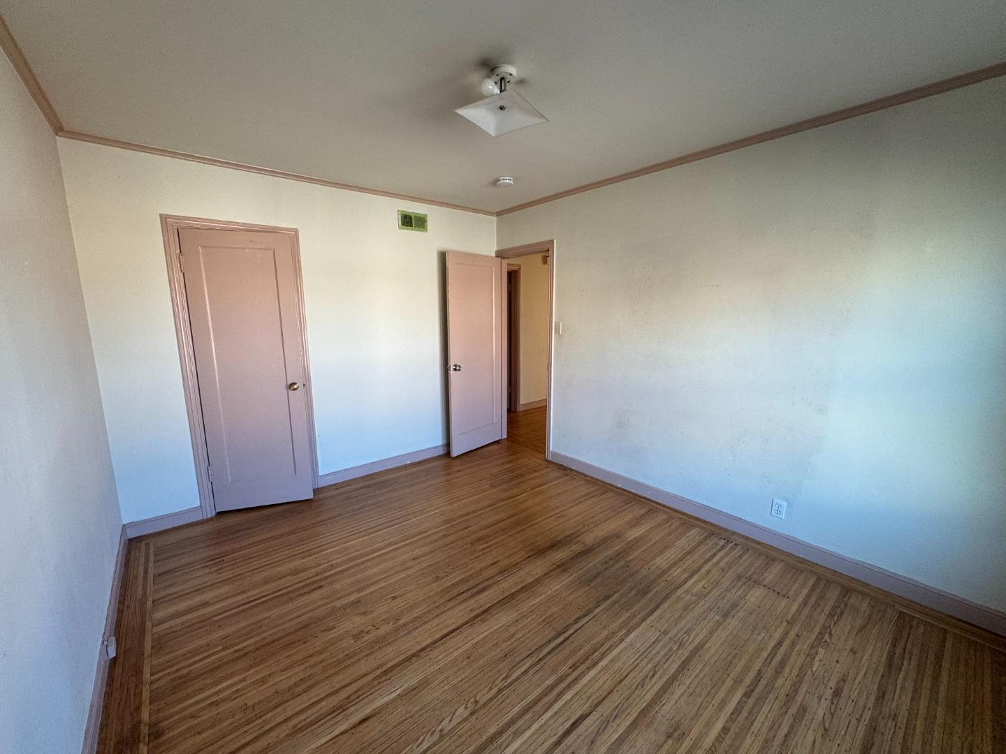 Detail Gallery Image 8 of 17 For 729-733 Randolph St, San Francisco,  CA 94132 - – Beds | – Baths