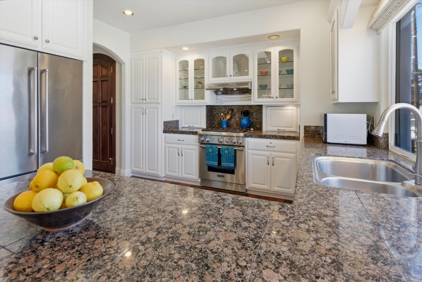 Detail Gallery Image 37 of 54 For 143 Alamo Ave, Santa Cruz,  CA 95060 - 3 Beds | 2/1 Baths