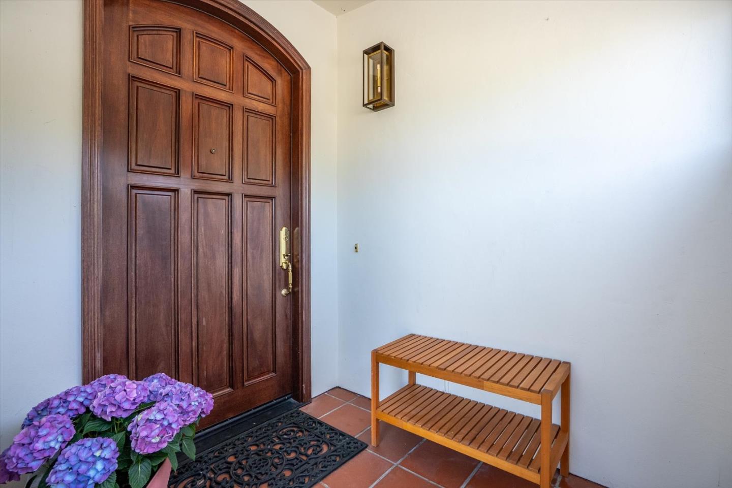 Detail Gallery Image 4 of 54 For 143 Alamo Ave, Santa Cruz,  CA 95060 - 3 Beds | 2/1 Baths