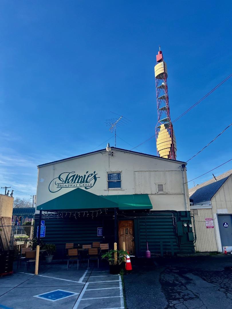 Detail Gallery Image 8 of 11 For 417-427 Broadway, Sacramento,  CA 95818 - – Beds | – Baths