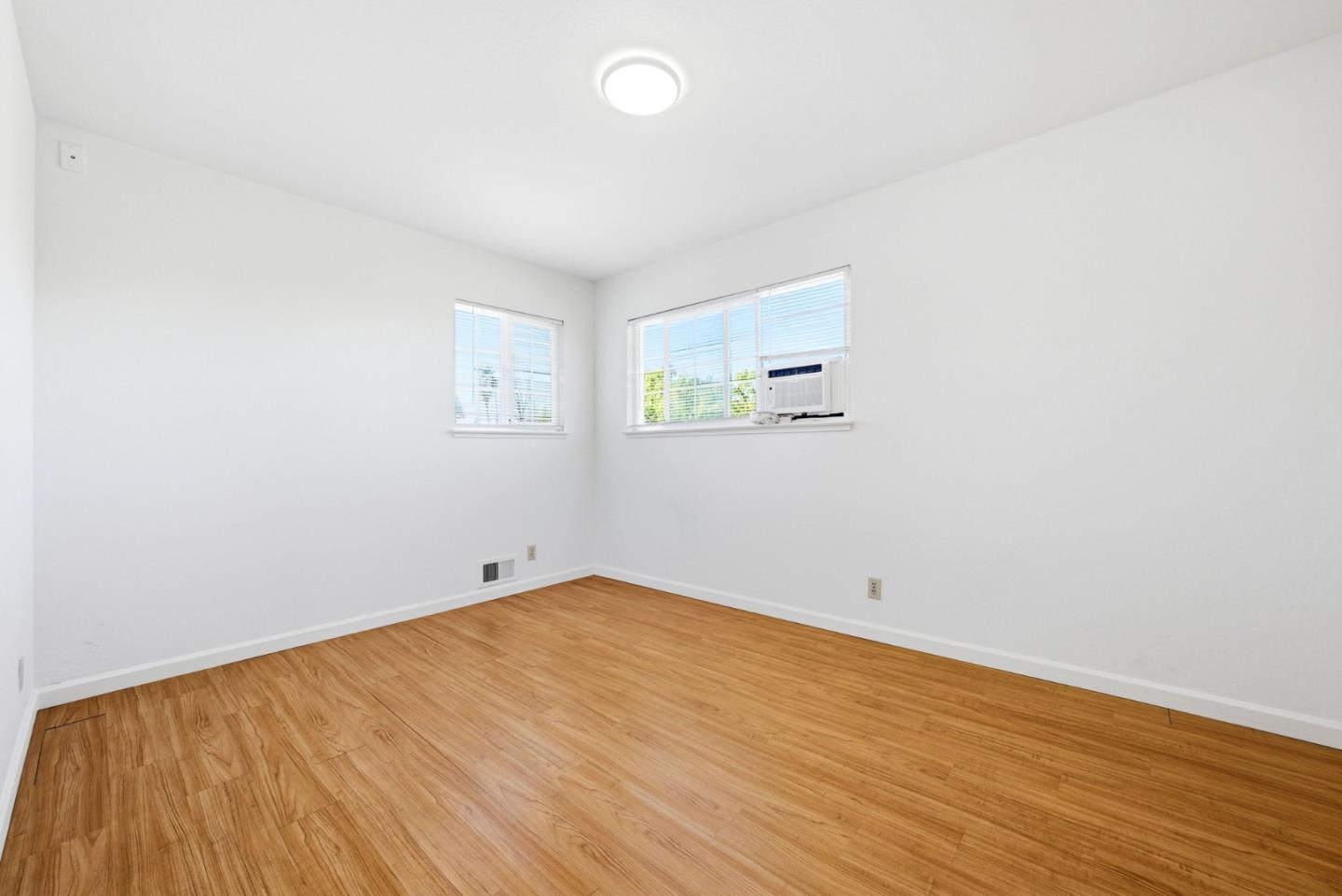 Detail Gallery Image 30 of 42 For 7608 Peach Blossom Dr, Cupertino,  CA 95014 - 5 Beds | 3 Baths