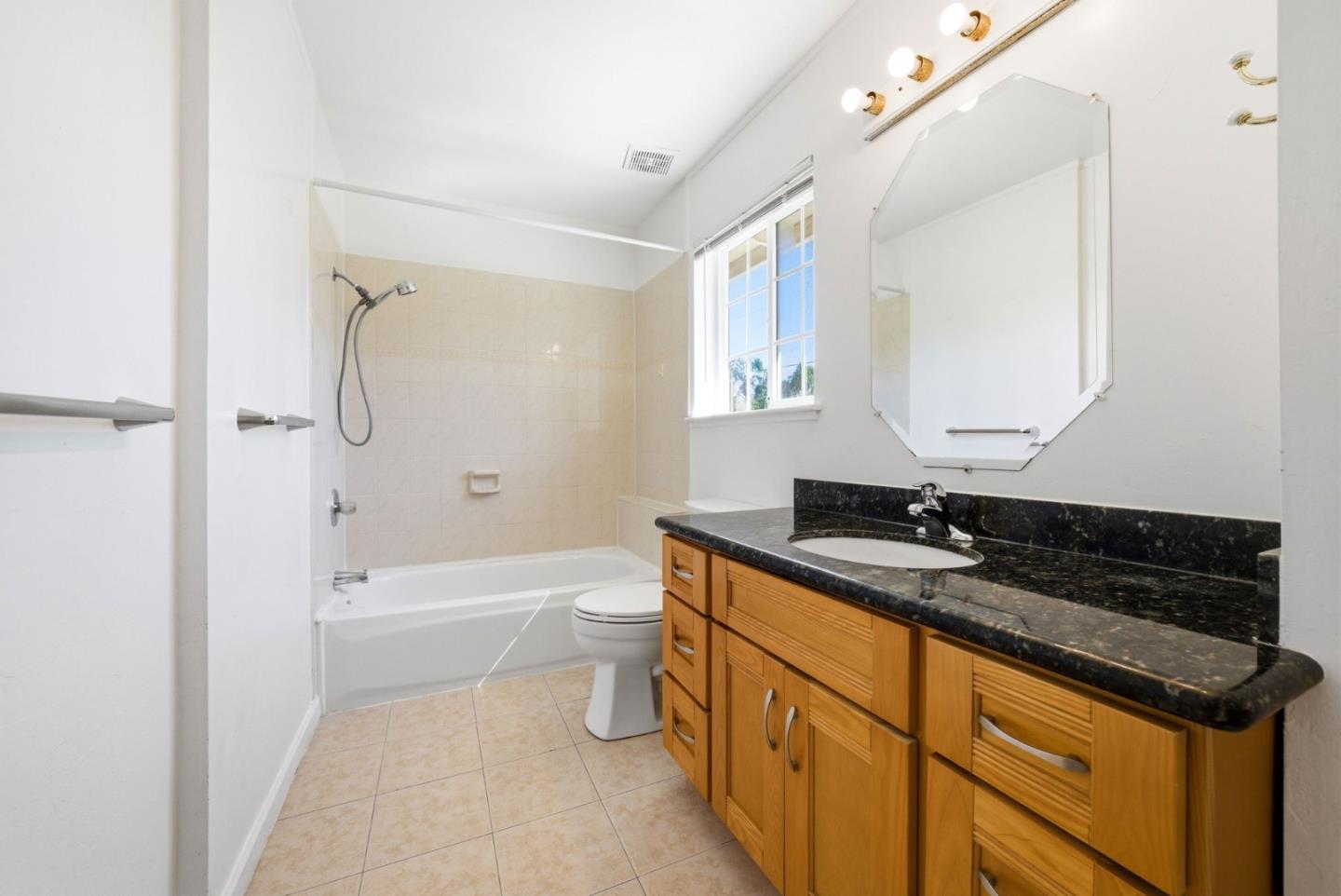 Detail Gallery Image 31 of 42 For 7608 Peach Blossom Dr, Cupertino,  CA 95014 - 5 Beds | 3 Baths