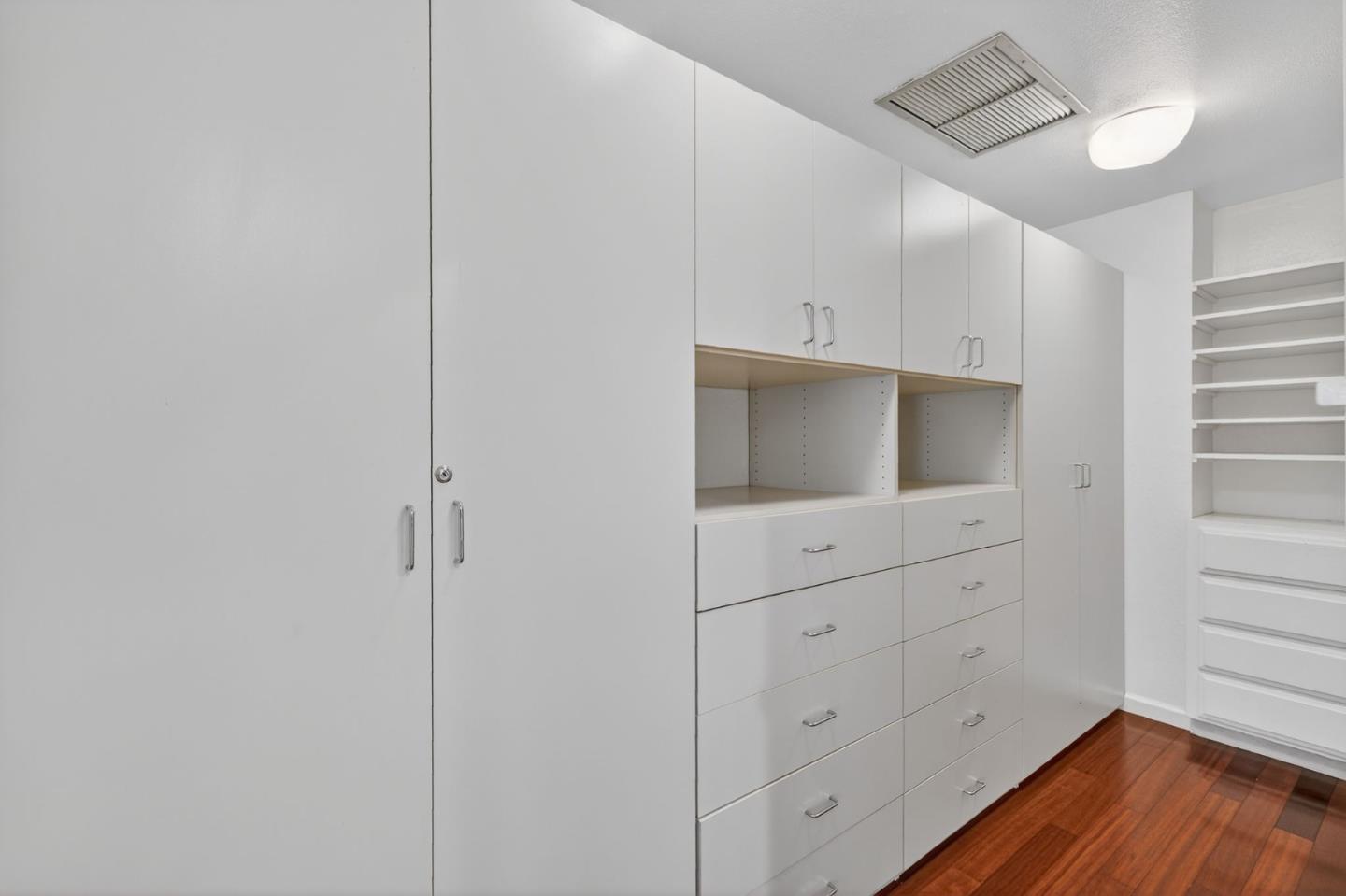 Detail Gallery Image 22 of 68 For 727 Bicknell Rd, Los Gatos,  CA 95030 - 5 Beds | 3/1 Baths