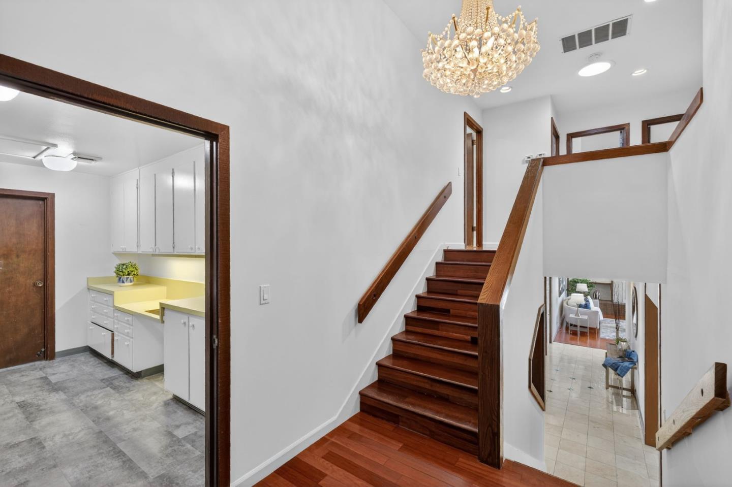 Detail Gallery Image 23 of 68 For 727 Bicknell Rd, Los Gatos,  CA 95030 - 5 Beds | 3/1 Baths