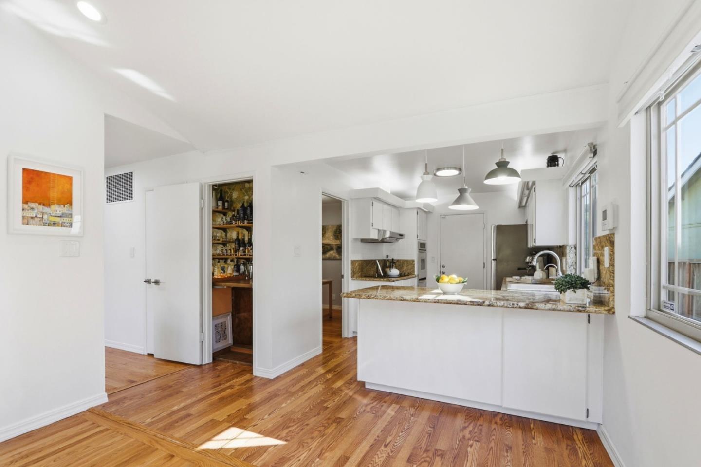 Detail Gallery Image 13 of 47 For 339 El Portal Way, San Jose,  CA 95123 - 3 Beds | 2 Baths