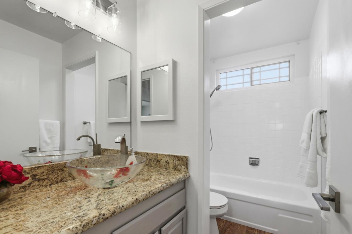 Detail Gallery Image 30 of 47 For 339 El Portal Way, San Jose,  CA 95123 - 3 Beds | 2 Baths