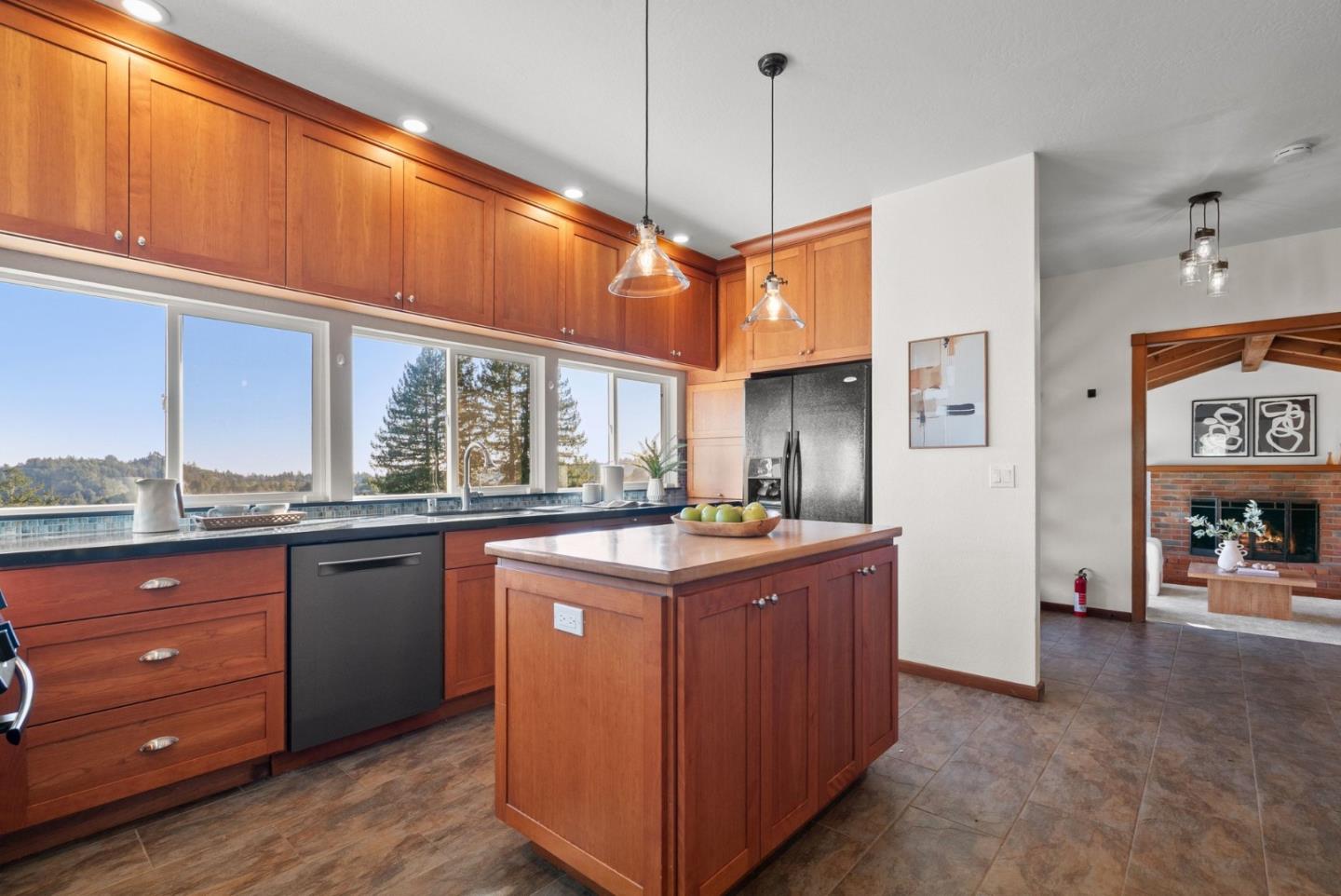 Detail Gallery Image 8 of 68 For 555 Bohnen Rd, Santa Cruz,  CA 95065 - 3 Beds | 2/1 Baths