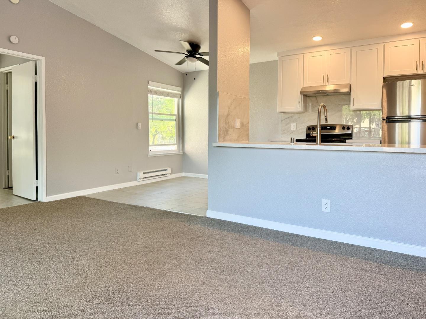 Detail Gallery Image 10 of 33 For 8 Lancaster Cir #224,  Bay Point,  CA 94565 - 2 Beds | 2 Baths