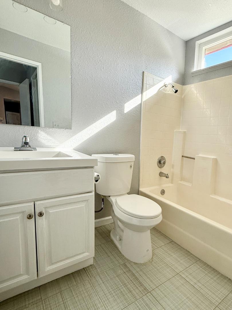 Detail Gallery Image 21 of 33 For 8 Lancaster Cir #224,  Bay Point,  CA 94565 - 2 Beds | 2 Baths