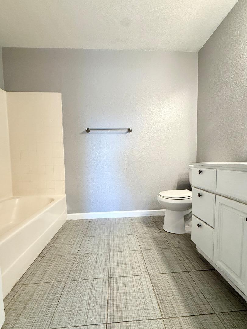 Detail Gallery Image 26 of 33 For 8 Lancaster Cir #224,  Bay Point,  CA 94565 - 2 Beds | 2 Baths