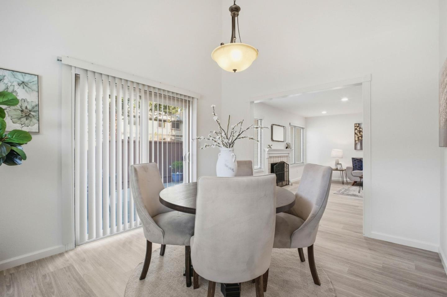 Detail Gallery Image 15 of 51 For 36004 Vallee Ter, Fremont,  CA 94536 - 3 Beds | 2/1 Baths