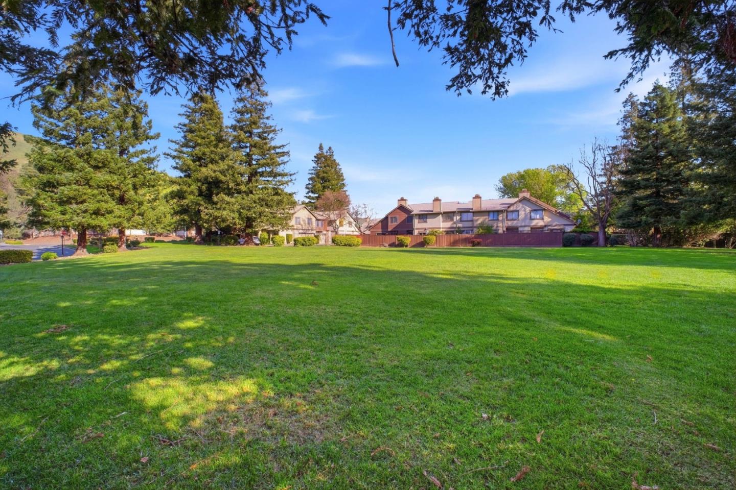 Detail Gallery Image 36 of 51 For 36004 Vallee Ter, Fremont,  CA 94536 - 3 Beds | 2/1 Baths