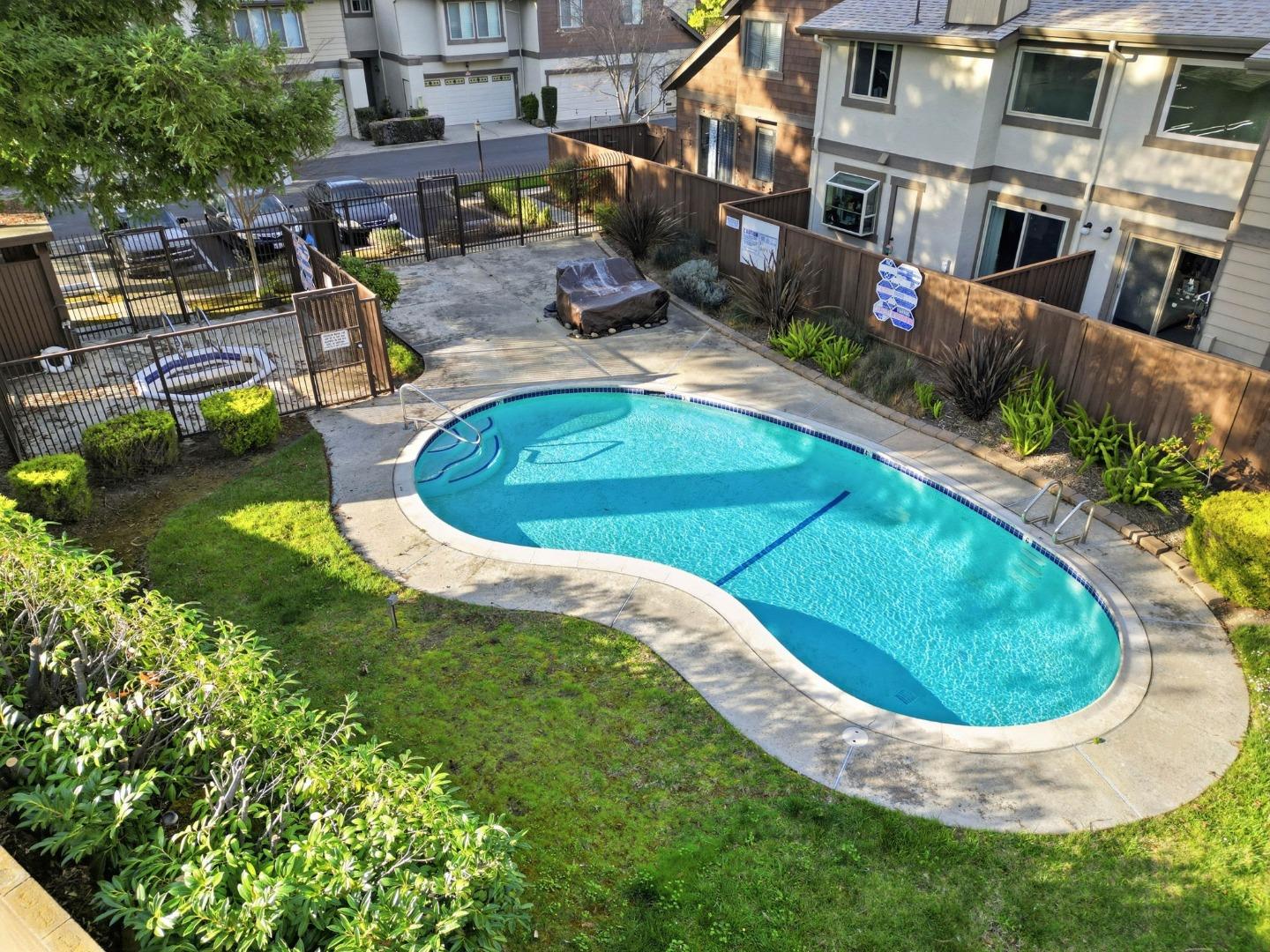 Detail Gallery Image 50 of 51 For 36004 Vallee Ter, Fremont,  CA 94536 - 3 Beds | 2/1 Baths