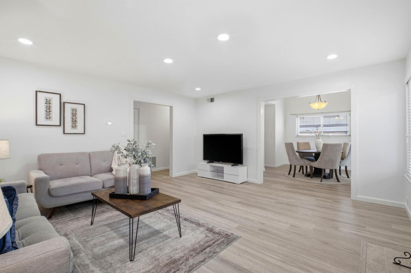 Detail Gallery Image 7 of 51 For 36004 Vallee Ter, Fremont,  CA 94536 - 3 Beds | 2/1 Baths