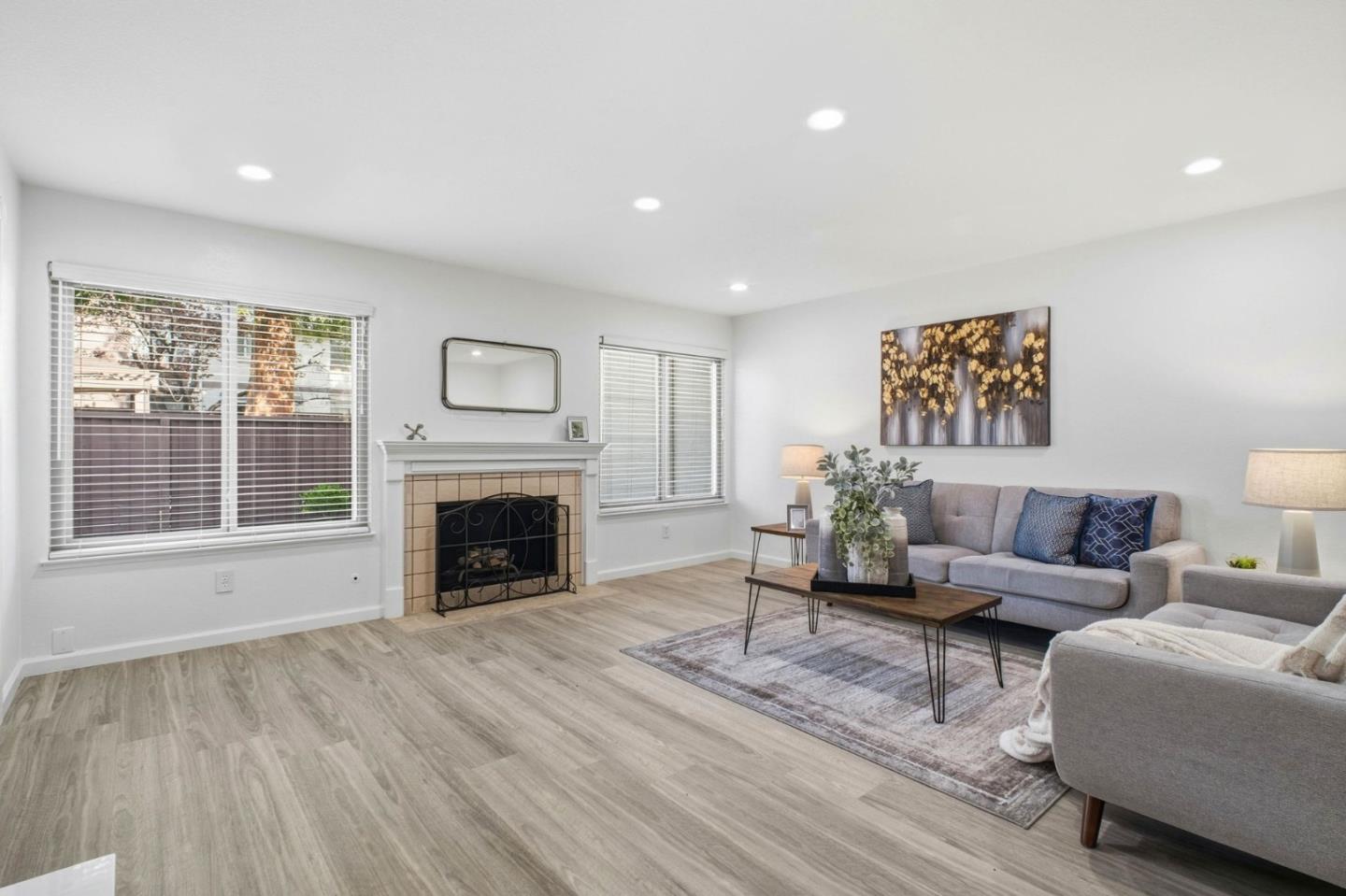 Detail Gallery Image 8 of 51 For 36004 Vallee Ter, Fremont,  CA 94536 - 3 Beds | 2/1 Baths