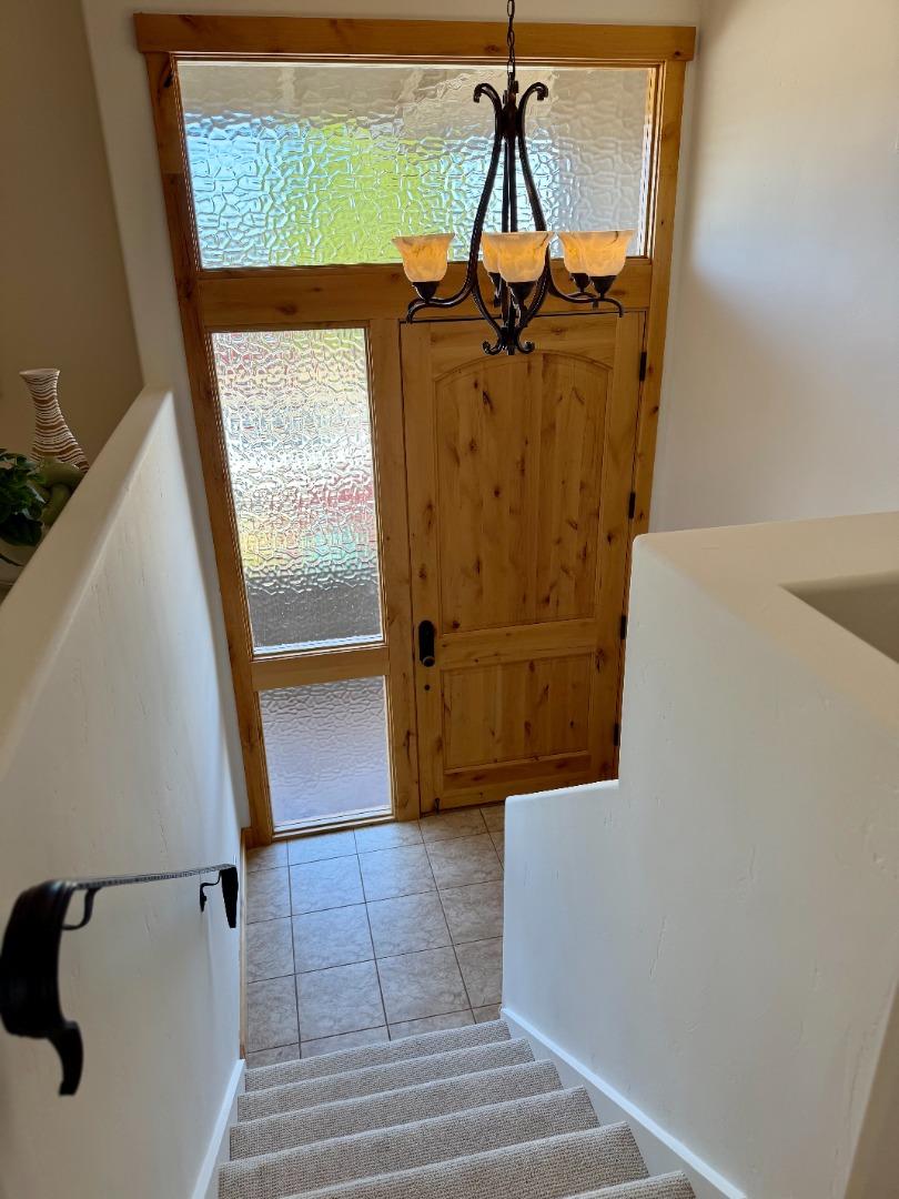 Detail Gallery Image 2 of 18 For 1082 Eden Bower Ln, Redwood City,  CA 94061 - 3 Beds | 3 Baths