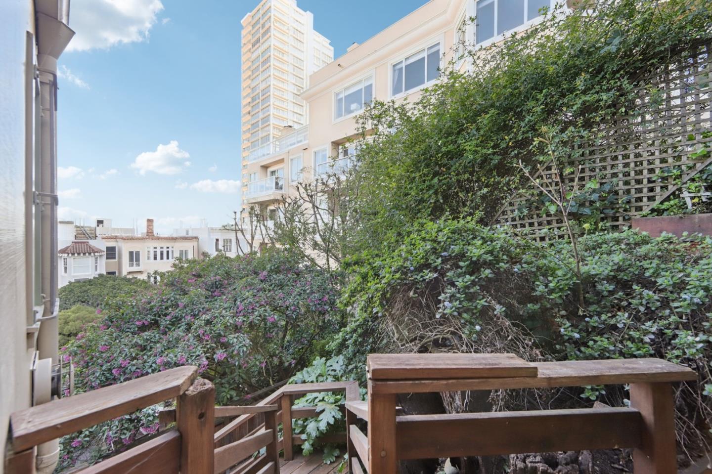 Detail Gallery Image 20 of 56 For 15-17 Macondray Ln, San Francisco,  CA 94133 - – Beds | – Baths