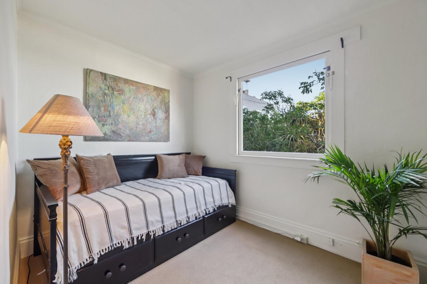 Detail Gallery Image 23 of 56 For 15-17 Macondray Ln, San Francisco,  CA 94133 - – Beds | – Baths