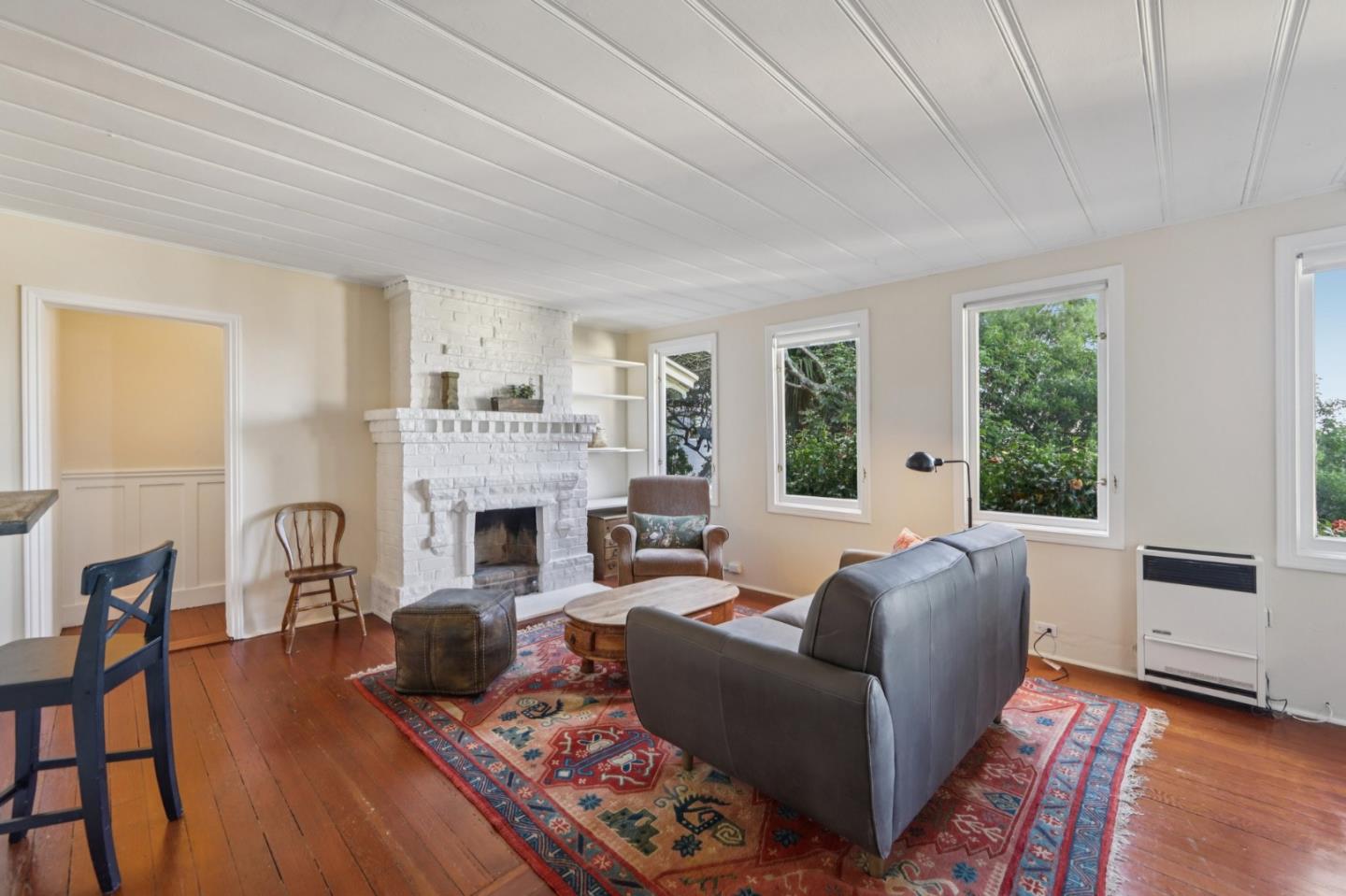 Detail Gallery Image 40 of 56 For 15-17 Macondray Ln, San Francisco,  CA 94133 - – Beds | – Baths