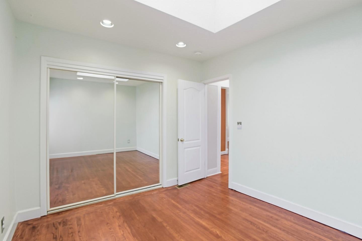 Detail Gallery Image 11 of 32 For 120 Linden, San Bruno,  CA 94066 - 3 Beds | 2 Baths