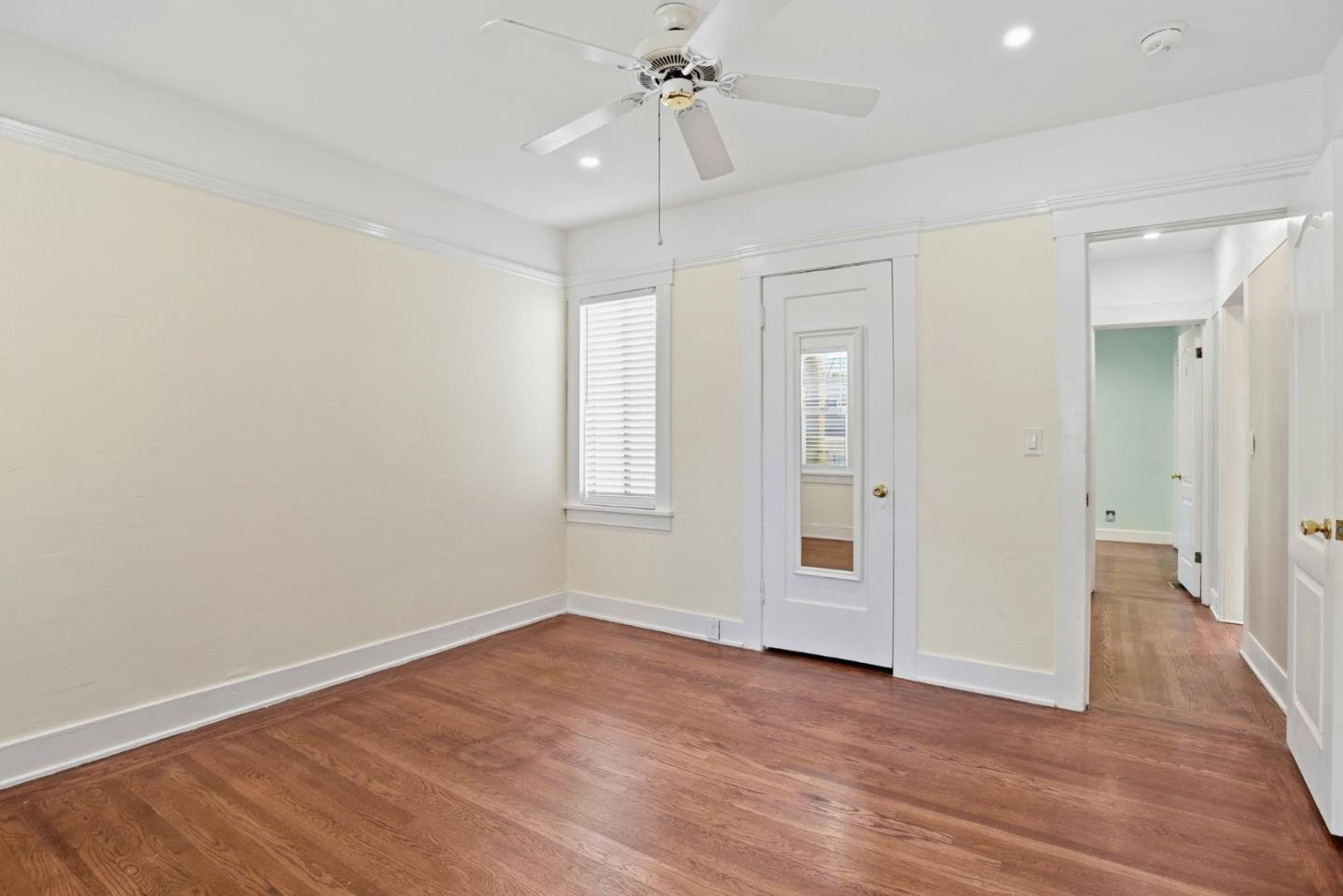 Detail Gallery Image 18 of 32 For 120 Linden, San Bruno,  CA 94066 - 3 Beds | 2 Baths