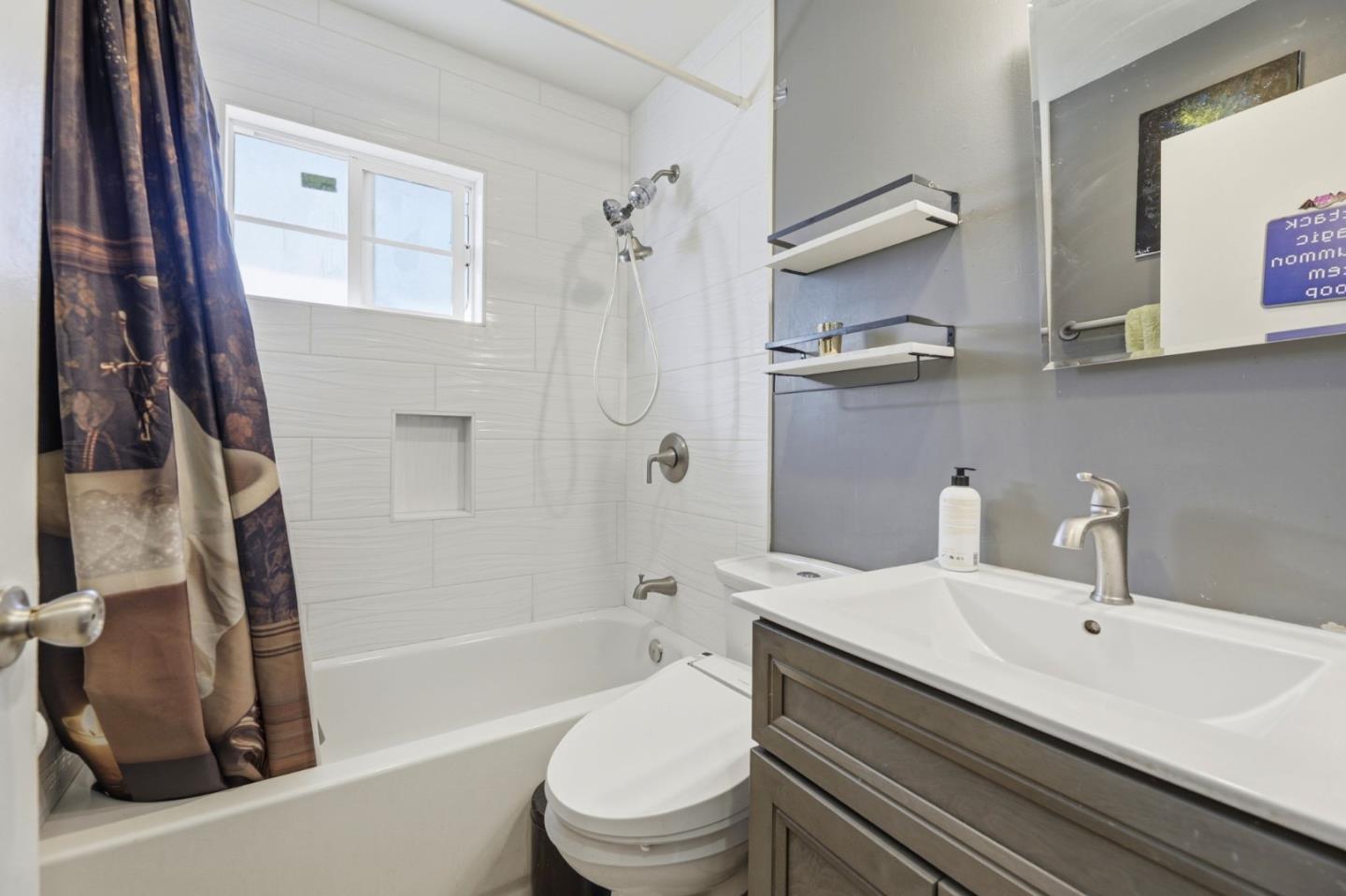 Detail Gallery Image 46 of 53 For 2186 Pasetta Dr, Santa Clara,  CA 95050 - – Beds | – Baths