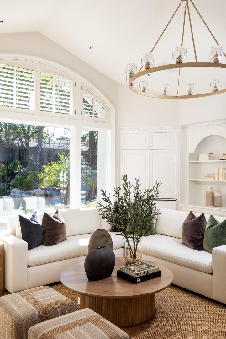 Detail Gallery Image 14 of 56 For 27210 Ohlone Ln, Los Altos Hills,  CA 94022 - 5 Beds | 5/2 Baths