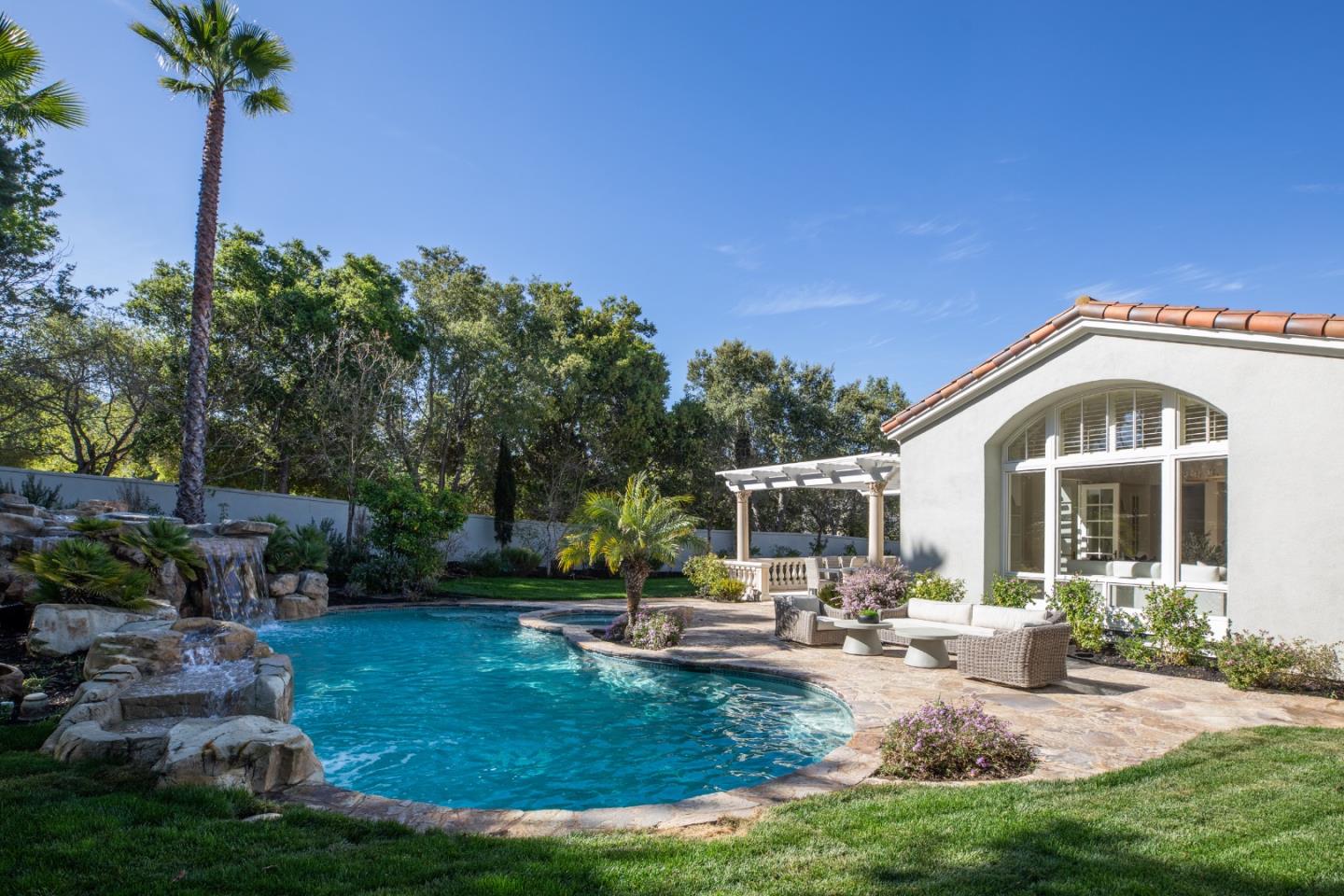 Detail Gallery Image 51 of 56 For 27210 Ohlone Ln, Los Altos Hills,  CA 94022 - 5 Beds | 5/2 Baths