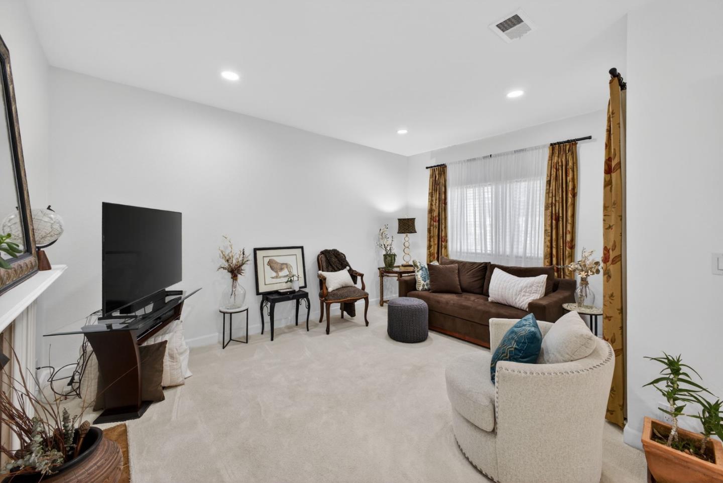 Photo #19: ML82039023 Listing: Photo #19