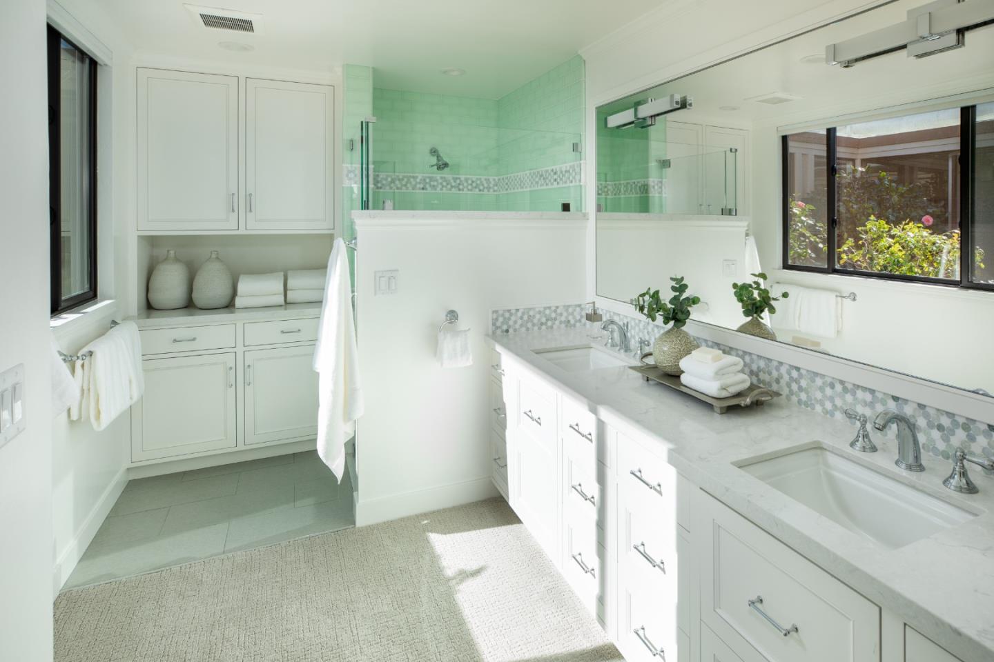 Detail Gallery Image 14 of 32 For 71 Bay Tree Ln, Los Altos,  CA 94022 - 2 Beds | 2 Baths