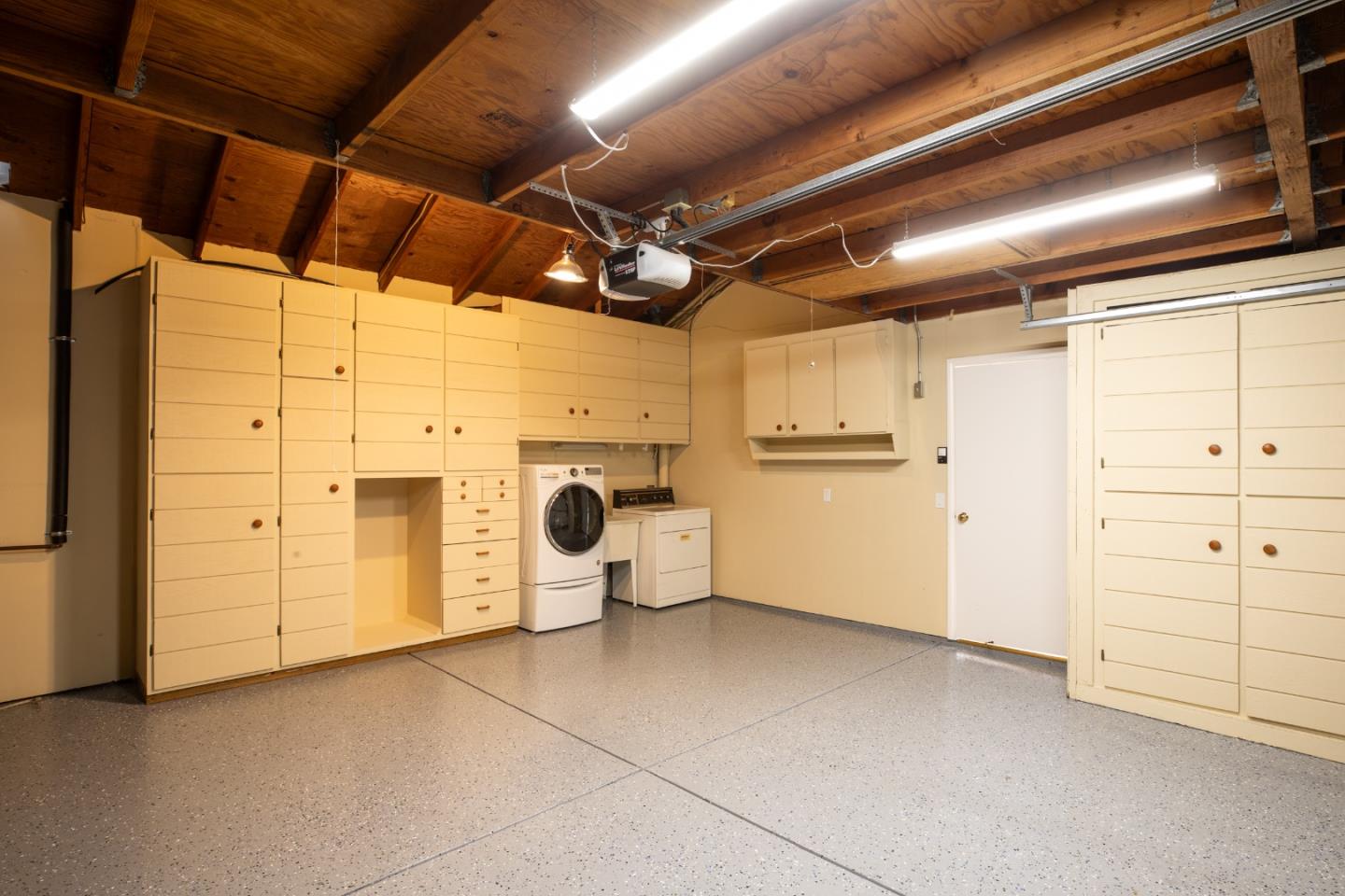 Detail Gallery Image 20 of 32 For 71 Bay Tree Ln, Los Altos,  CA 94022 - 2 Beds | 2 Baths