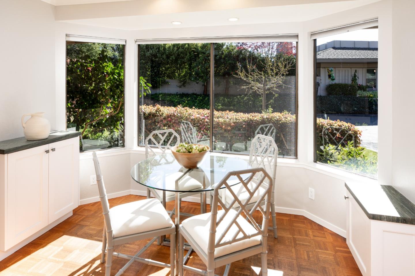 Detail Gallery Image 5 of 32 For 71 Bay Tree Ln, Los Altos,  CA 94022 - 2 Beds | 2 Baths