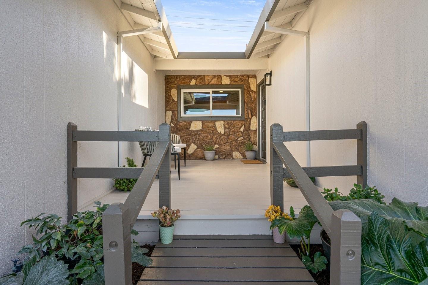 Detail Gallery Image 6 of 67 For 3312 Birchwood Ln, San Jose,  CA 95132 - 4 Beds | 2 Baths