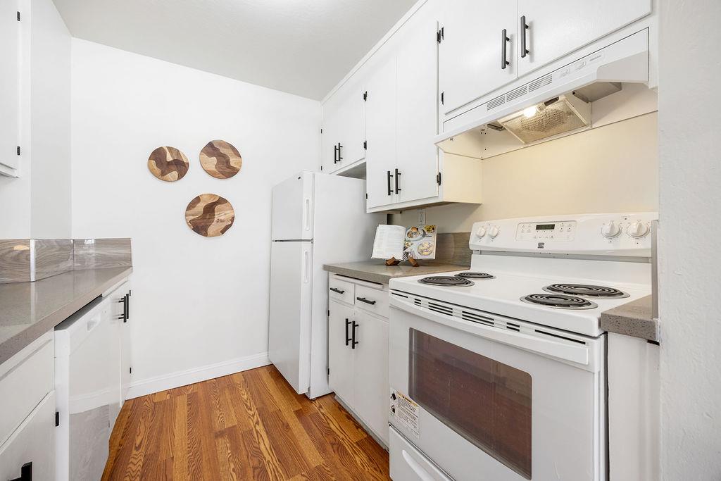 Detail Gallery Image 9 of 26 For 2632 Warring St #2,  Berkeley,  CA 94704 - 2 Beds | 1 Baths