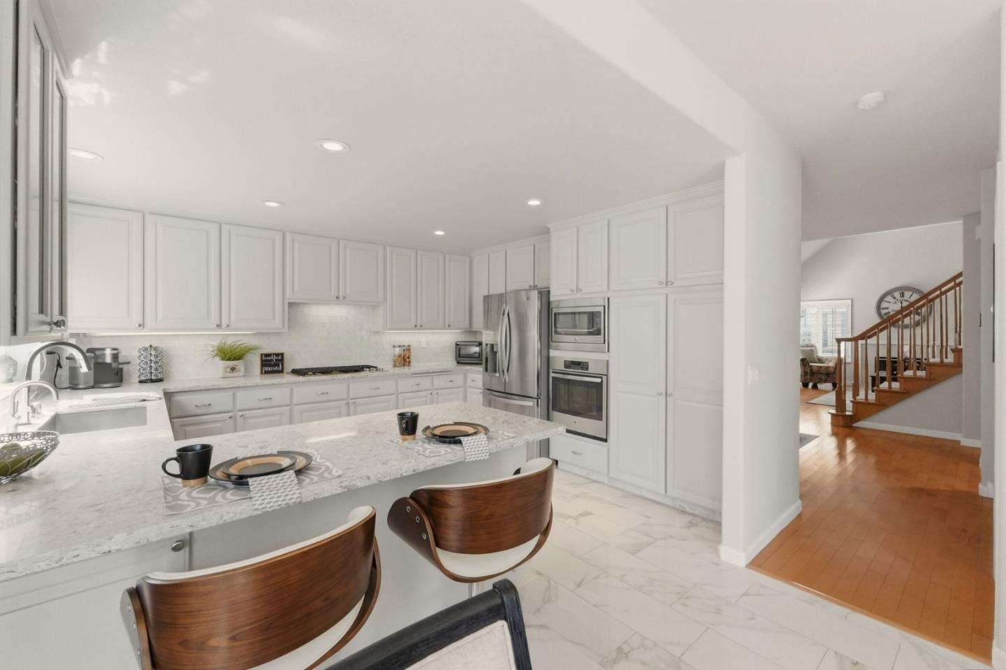 Detail Gallery Image 22 of 53 For 1252 Montcourse Ln, San Jose,  CA 95131 - 4 Beds | 2 Baths