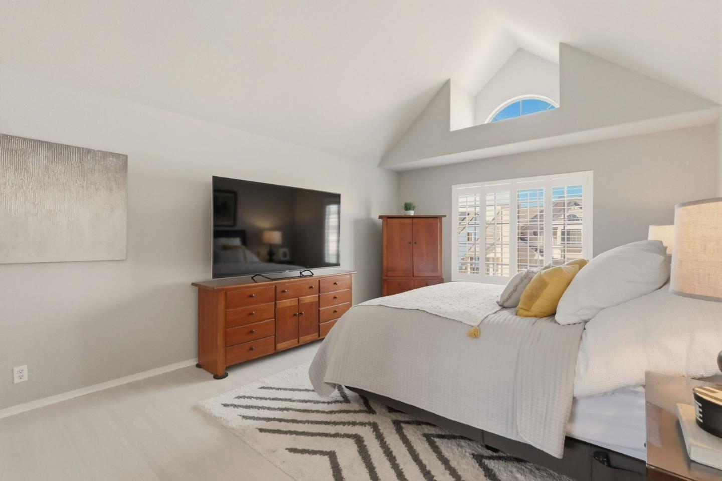 Detail Gallery Image 35 of 53 For 1252 Montcourse Ln, San Jose,  CA 95131 - 4 Beds | 2 Baths