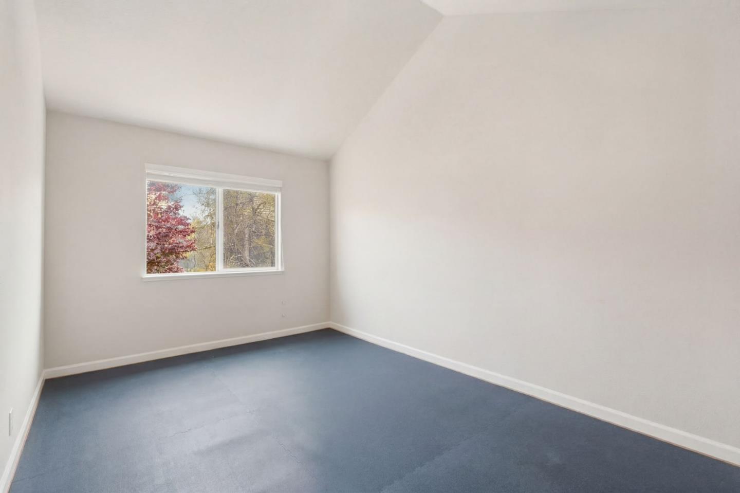 Detail Gallery Image 43 of 53 For 1252 Montcourse Ln, San Jose,  CA 95131 - 4 Beds | 2 Baths