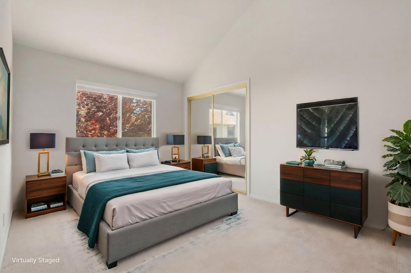 Detail Gallery Image 44 of 53 For 1252 Montcourse Ln, San Jose,  CA 95131 - 4 Beds | 2 Baths