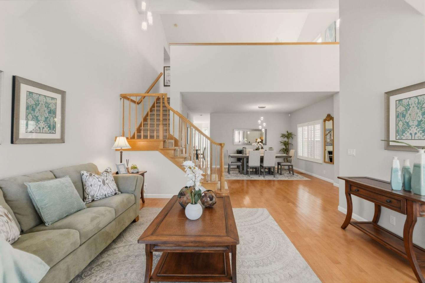 Detail Gallery Image 9 of 53 For 1252 Montcourse Ln, San Jose,  CA 95131 - 4 Beds | 2 Baths