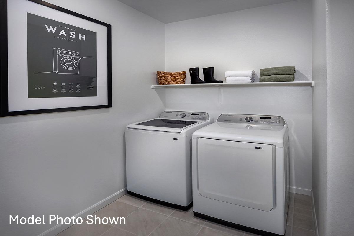 Detail Gallery Image 10 of 10 For 440 Walk About Way, Hollister,  CA 95023 - 3 Beds | 2 Baths