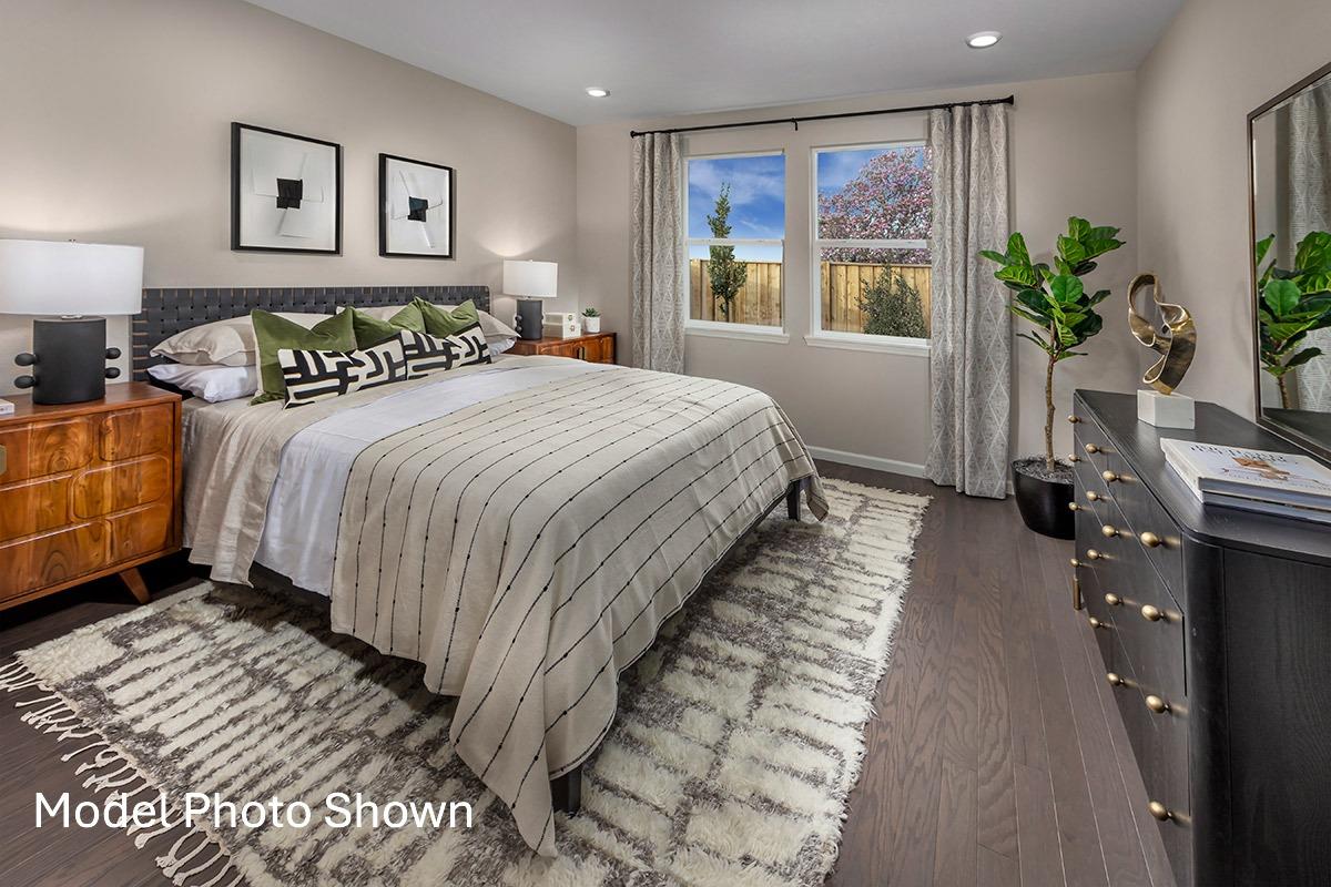 Detail Gallery Image 6 of 10 For 440 Walk About Way, Hollister,  CA 95023 - 3 Beds | 2 Baths