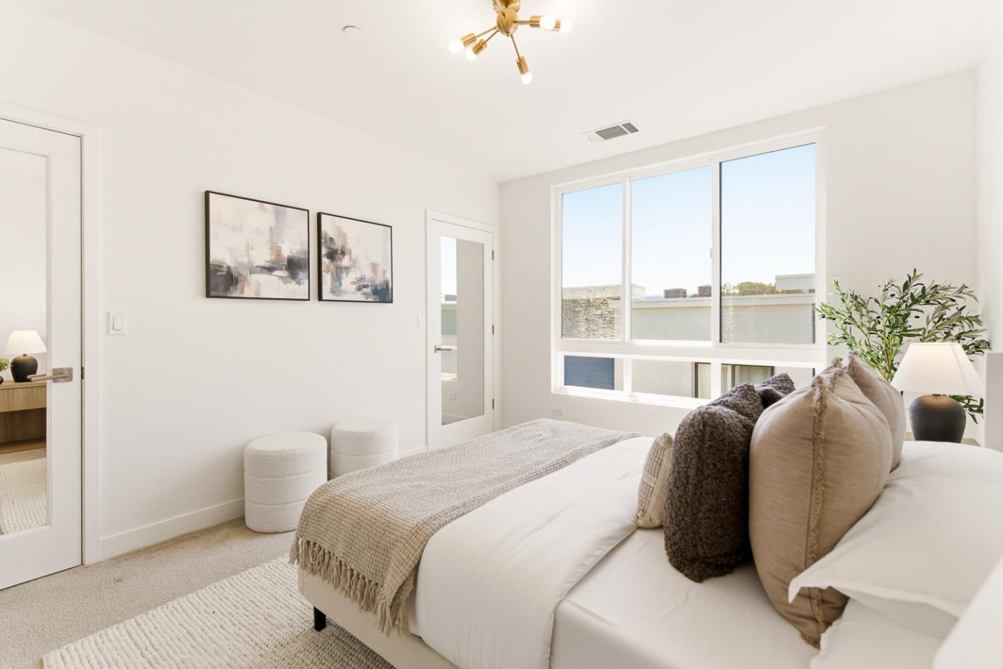 Detail Gallery Image 28 of 40 For 1249 Edgewood Way, South San Francisco,  CA 94080 - 3 Beds | 3 Baths