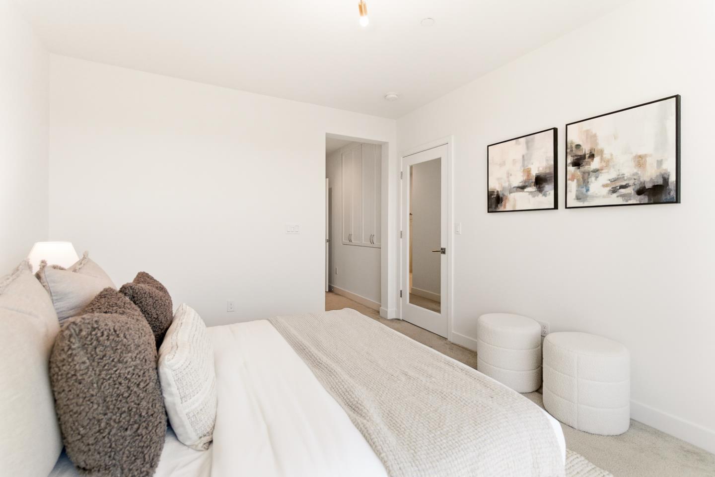 Detail Gallery Image 29 of 40 For 1249 Edgewood Way, South San Francisco,  CA 94080 - 3 Beds | 3 Baths