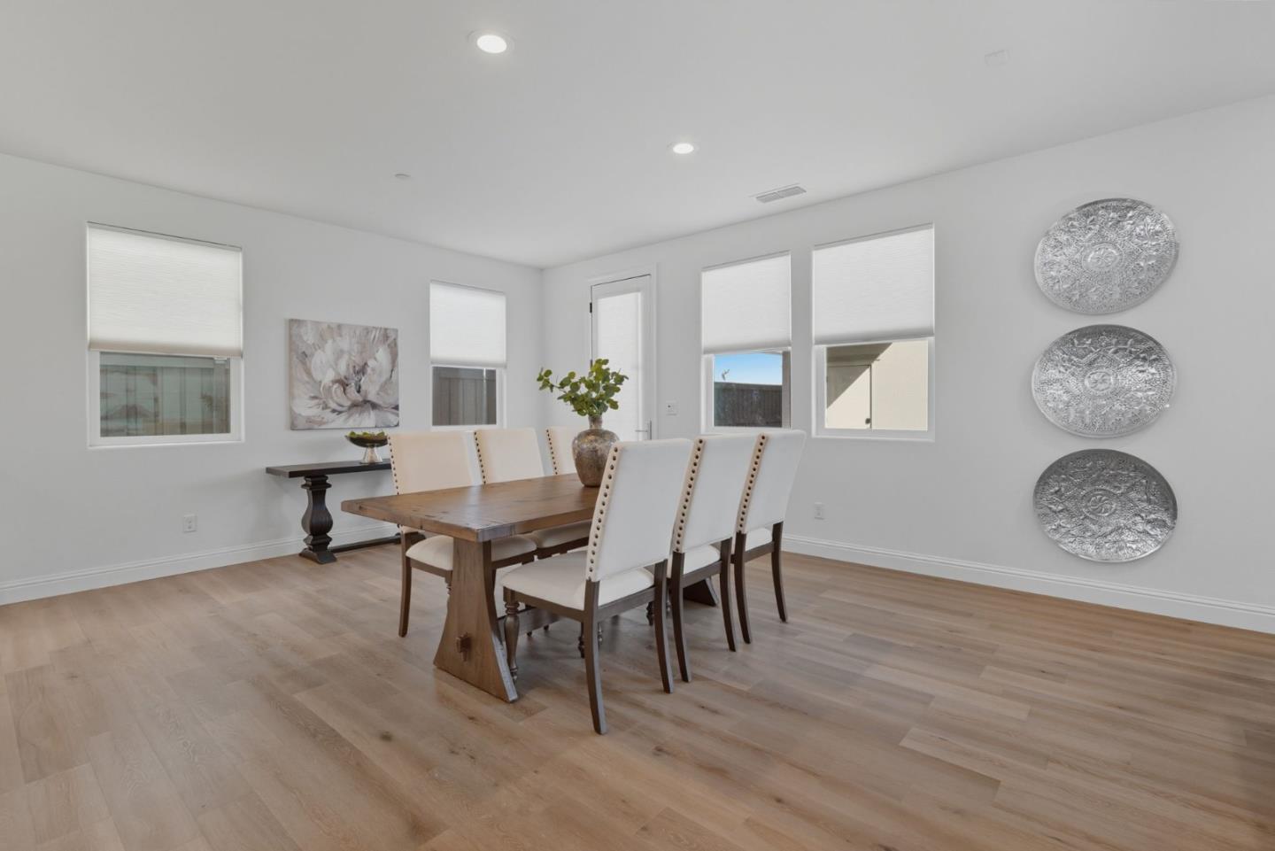 Detail Gallery Image 11 of 55 For 2659 Cordelia Ln, Tracy,  CA 95377 - 5 Beds | 3/1 Baths