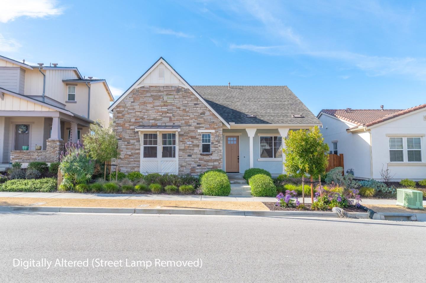 Front Image Thumbnail for ML82039032