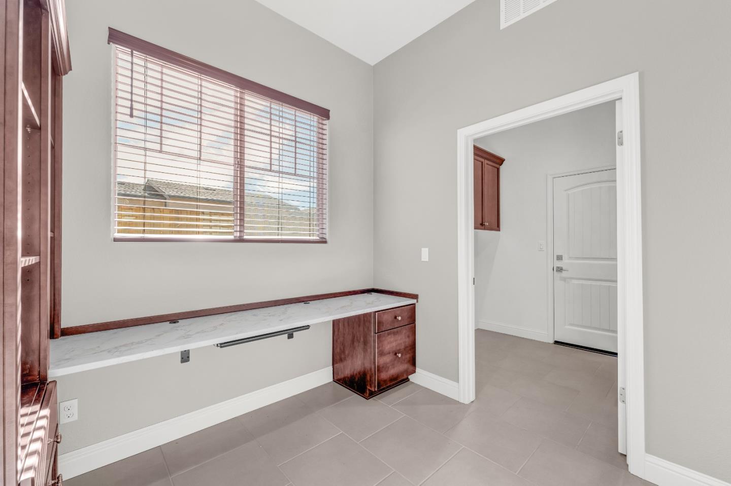 Detail Gallery Image 29 of 45 For 482 Lassen Way, Marina,  CA 93933 - 3 Beds | 2 Baths
