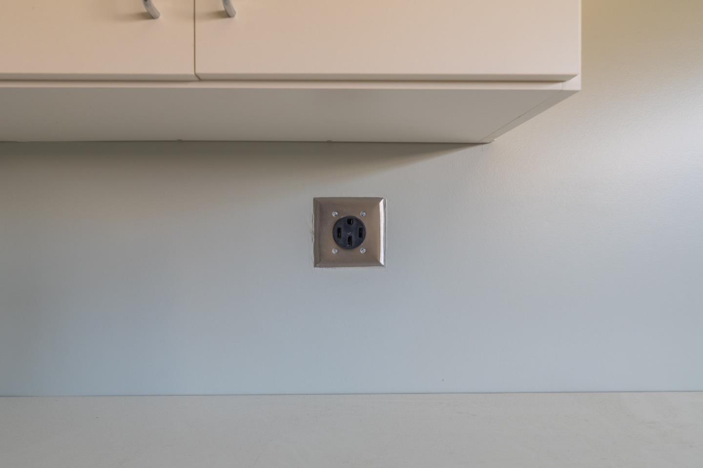 Detail Gallery Image 40 of 45 For 482 Lassen Way, Marina,  CA 93933 - 3 Beds | 2 Baths